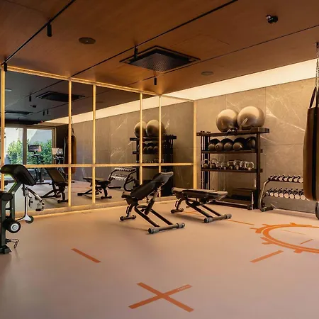 Elegant In With Gym, Sauna & Cinema By Renters