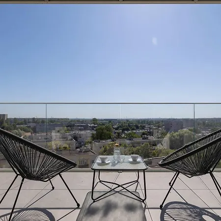 Elegant In With Gym, Sauna & Cinema By Renters *